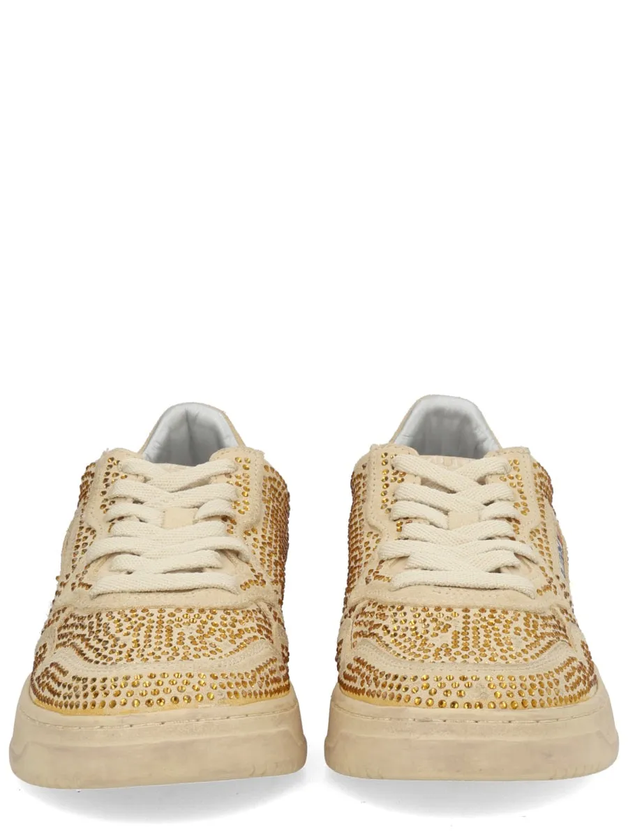 "Medalist Low" Sneaker sold by Wanan Luxury product image thumbnail 3