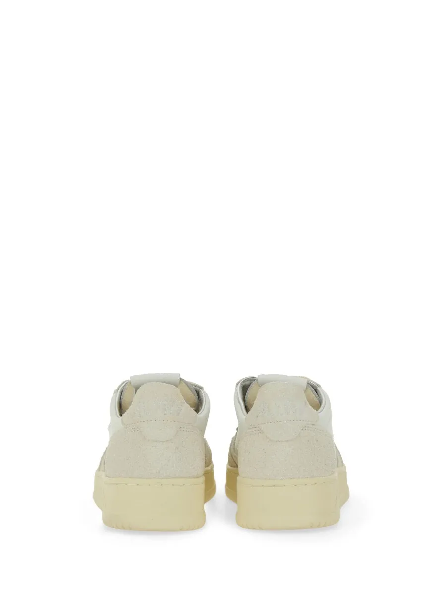 "Medalist Low" Sneaker sold by Wanan Luxury product image thumbnail 4