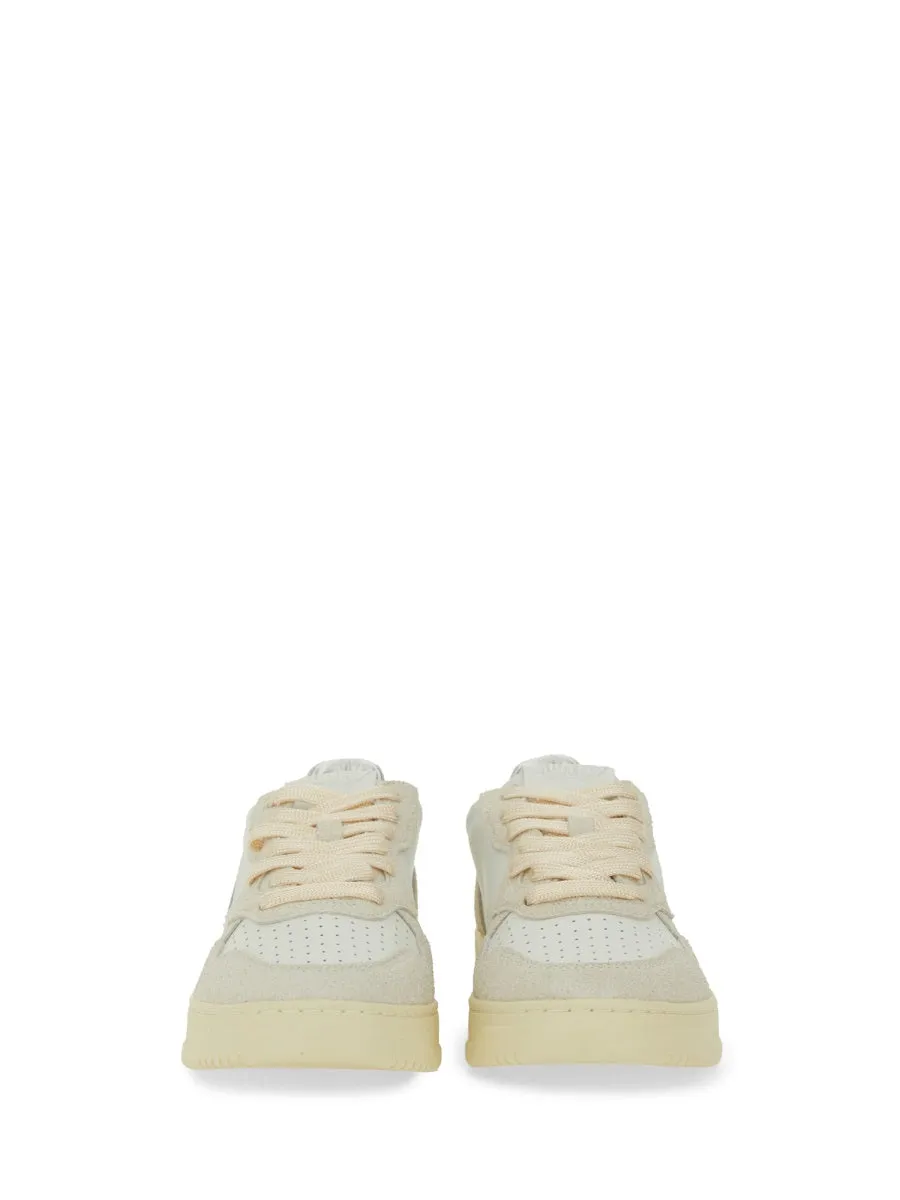 "Medalist Low" Sneaker sold by Wanan Luxury product image thumbnail 5