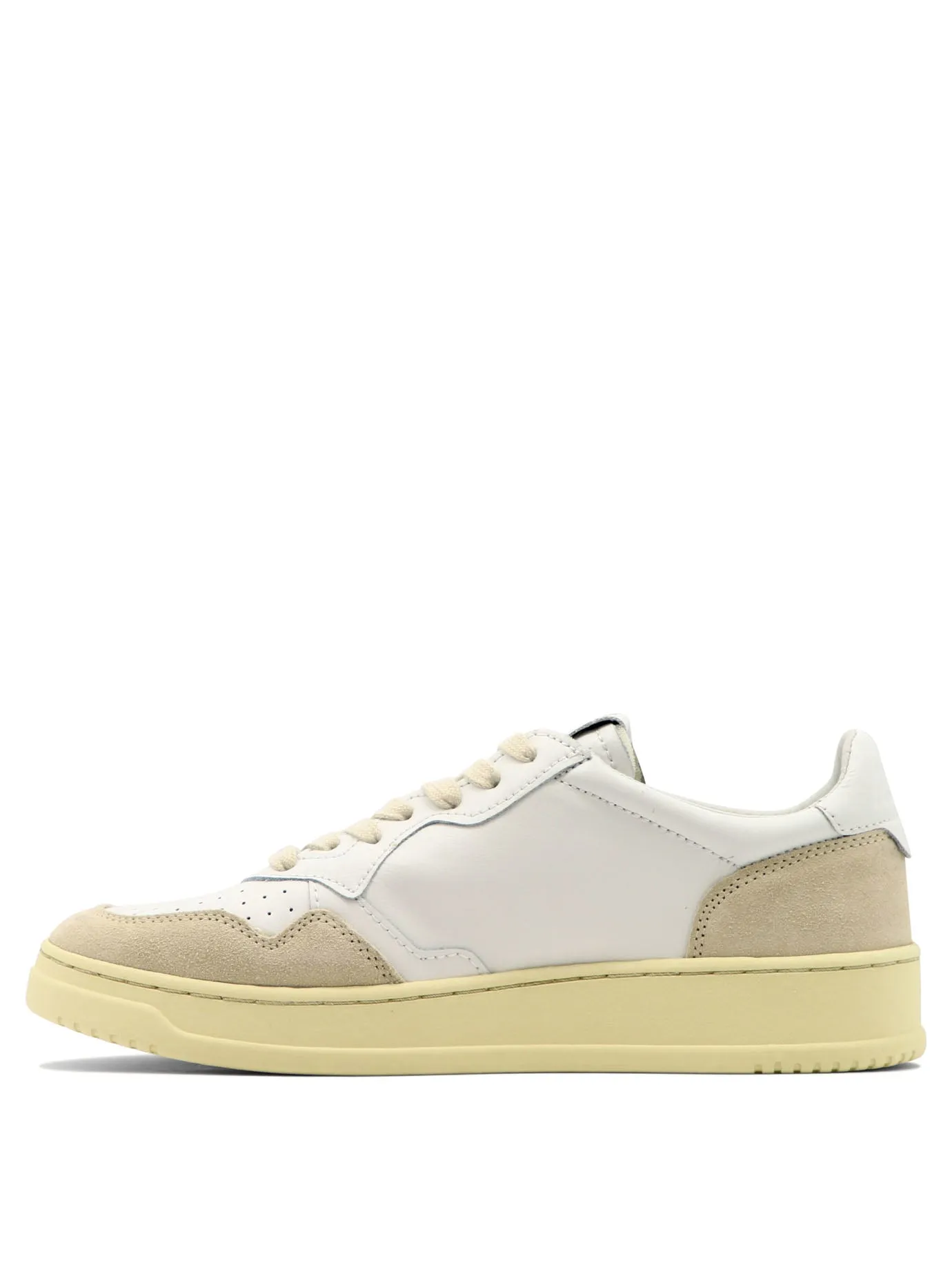 Medalist Low Sneakers & Slip-On White sold by Wanan Luxury product image thumbnail 3