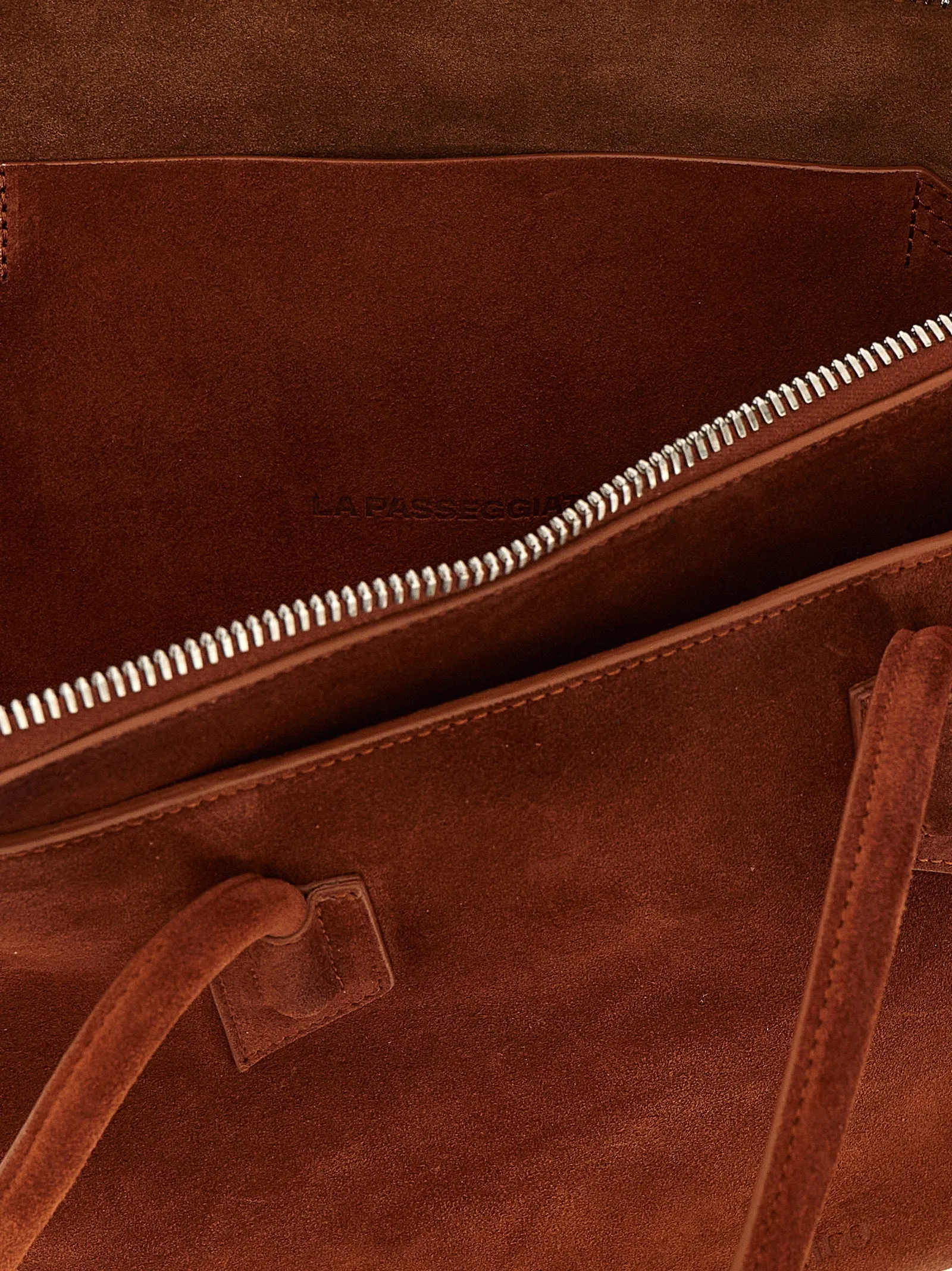 La Passeggiata Medium Shoulder Bags Brown sold by Wanan Luxury product image thumbnail 4