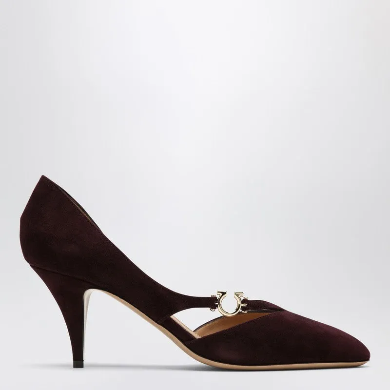 Pumps With Gancini Detail Dark Barolo made by Salvatore Ferragamo