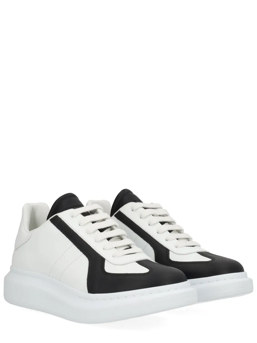 "Oversize" Sneaker sold by Wanan Luxury product image thumbnail 2