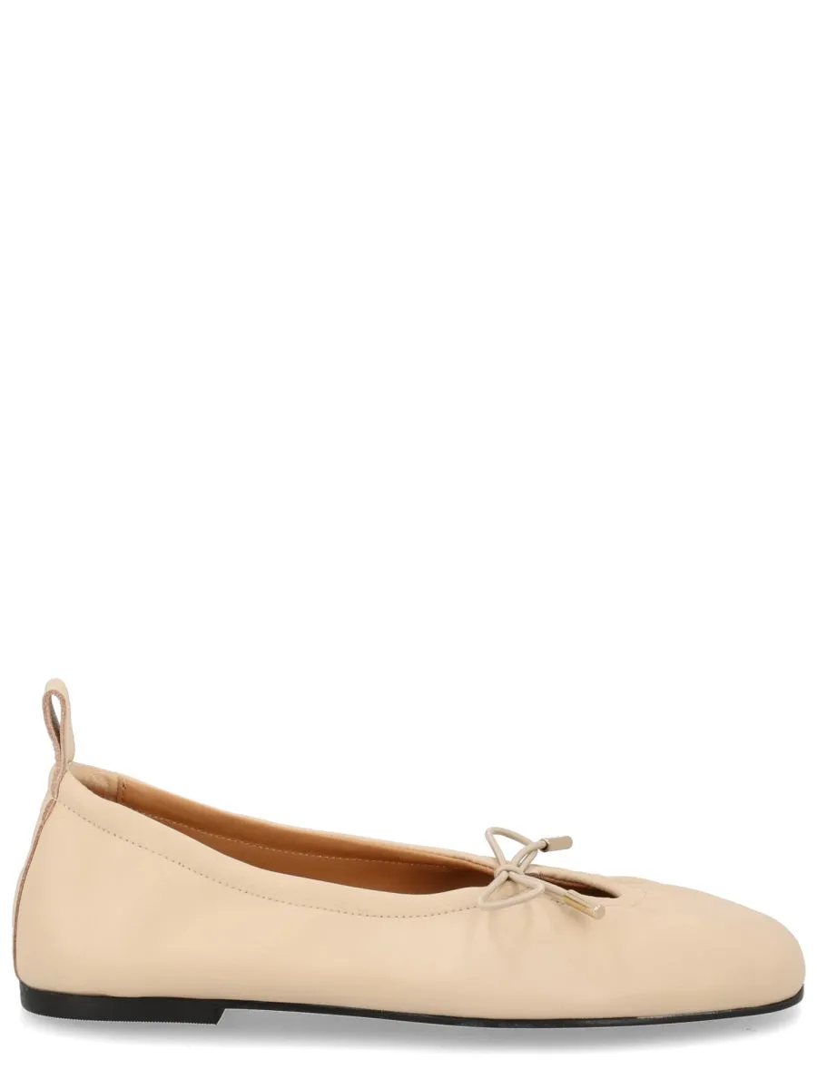 Dancer "Rosalind" sold by Wanan Luxury