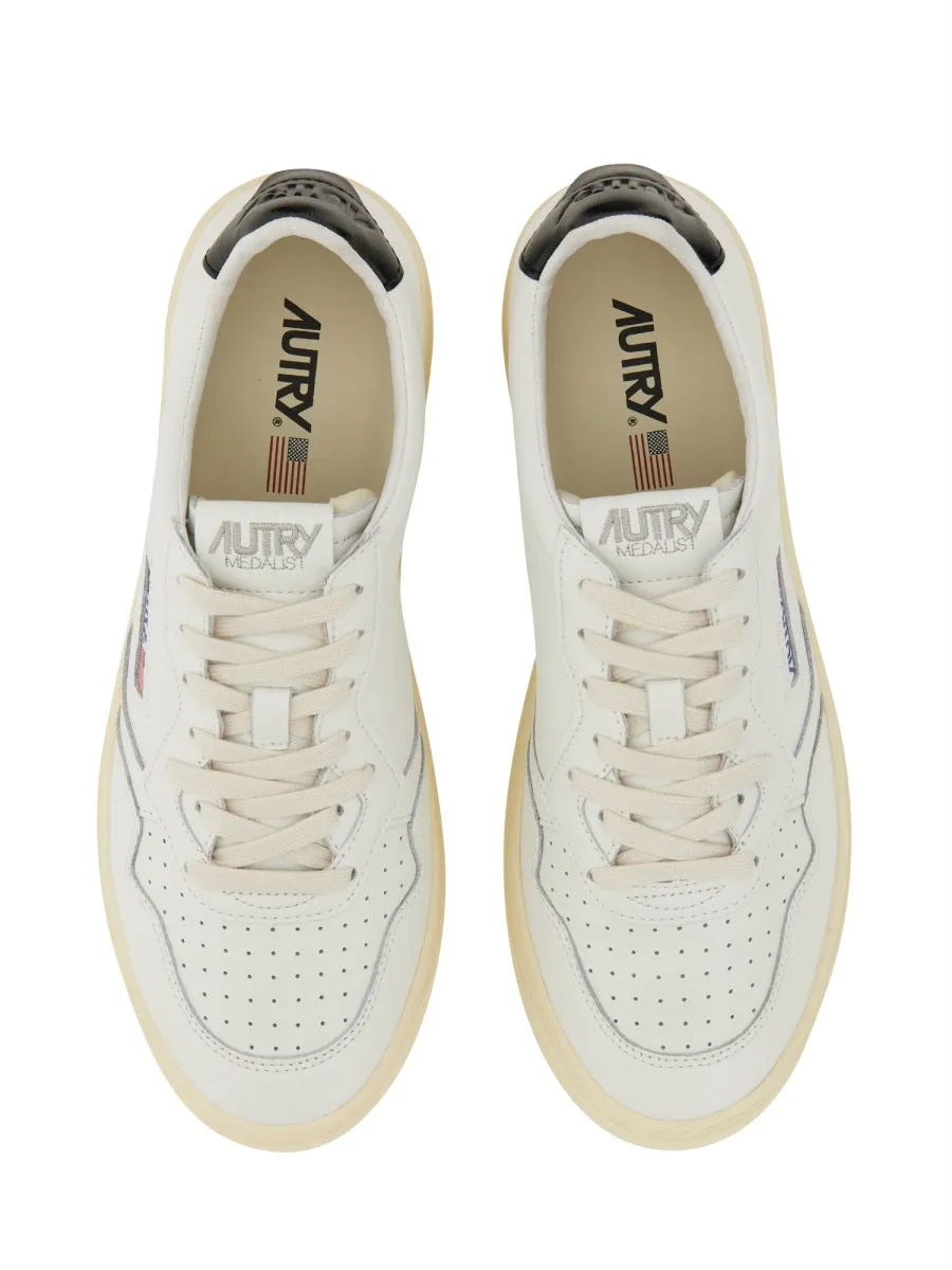 "Medalist Low" Sneaker sold by Wanan Luxury product image thumbnail 5