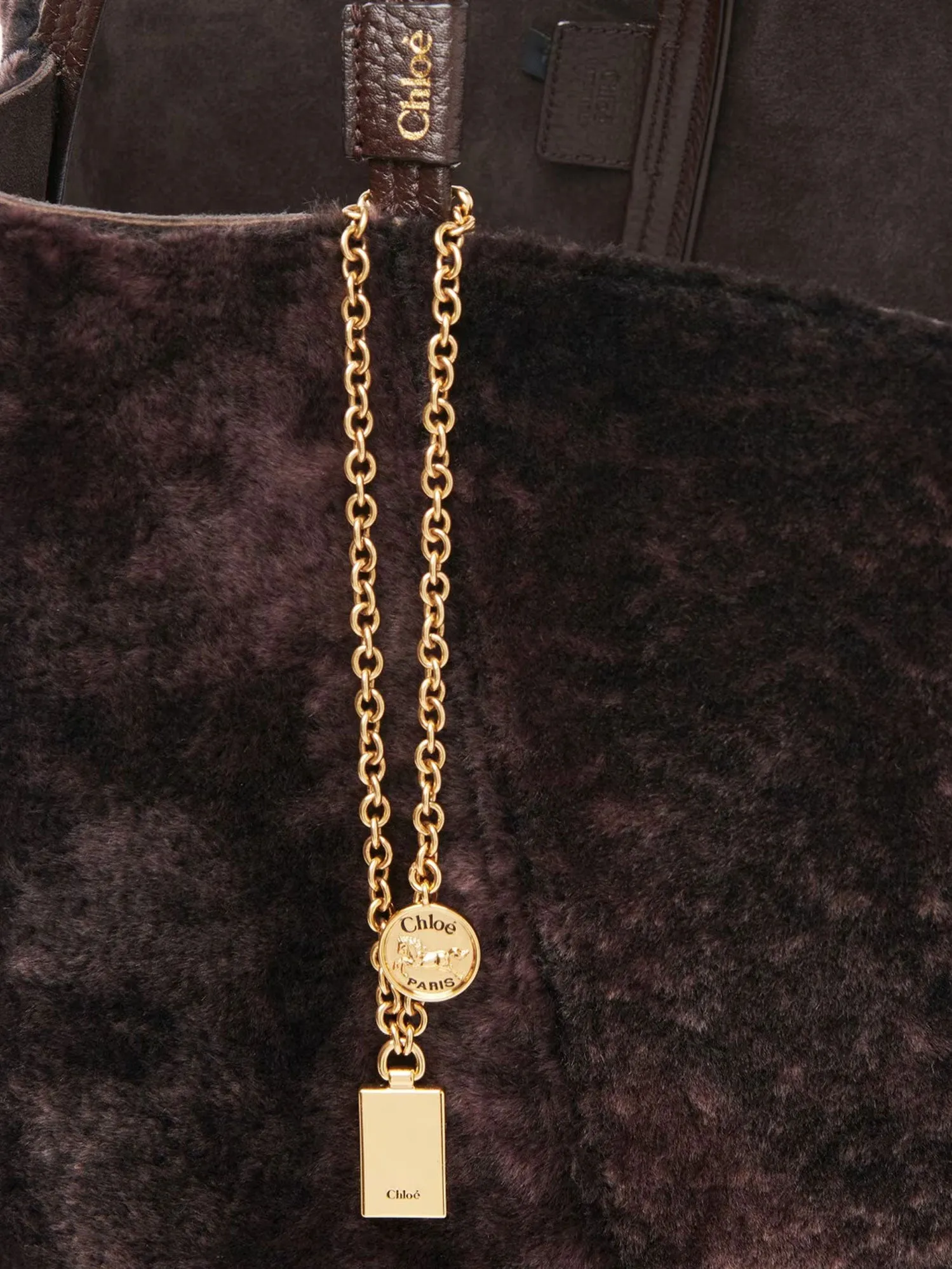 Spin Shearling Shoulder Bag sold by Wanan Luxury product image thumbnail 5