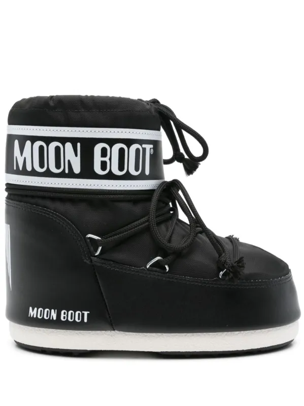 Icon Low Boots made by Moon Boot