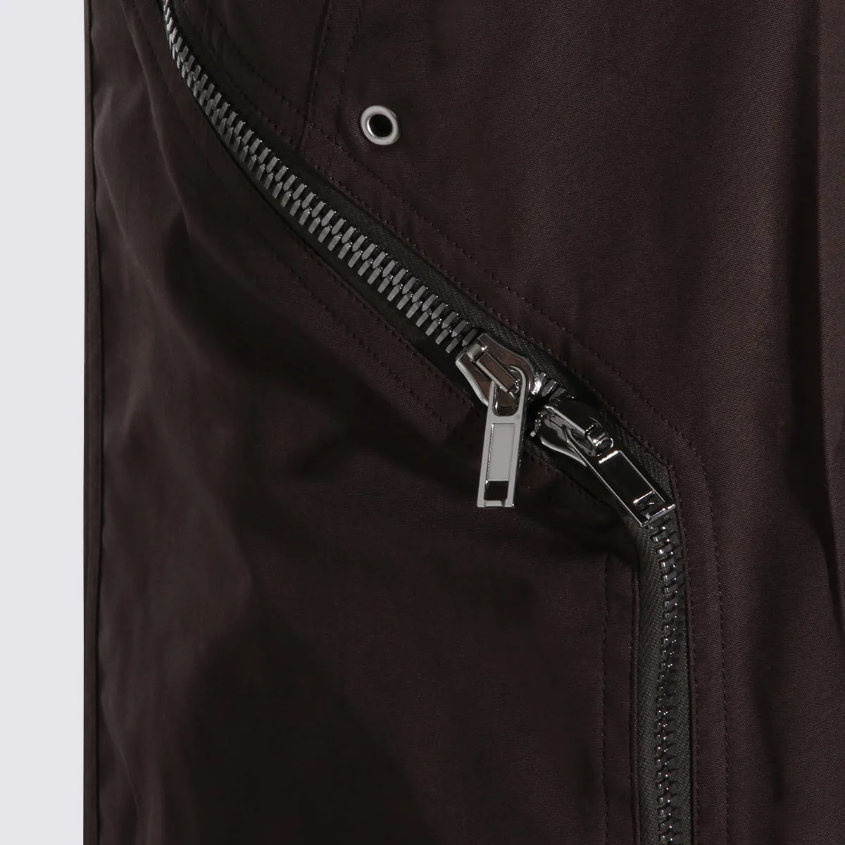 Shorts Dark Dust sold by Wanan Luxury product image thumbnail 3