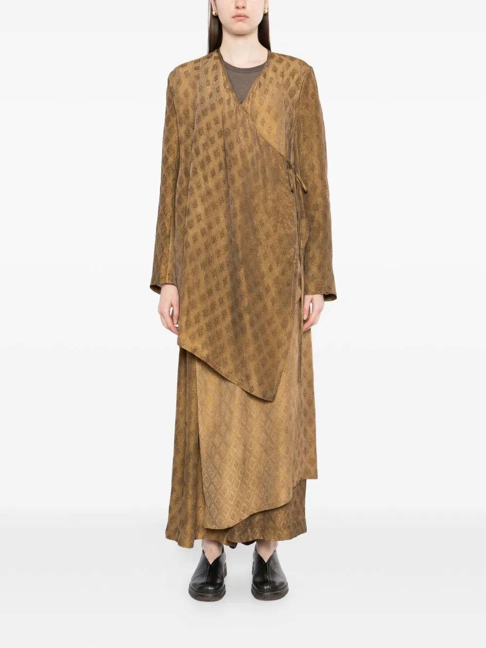 Junto Jacket sold by Wanan Luxury product image thumbnail 2