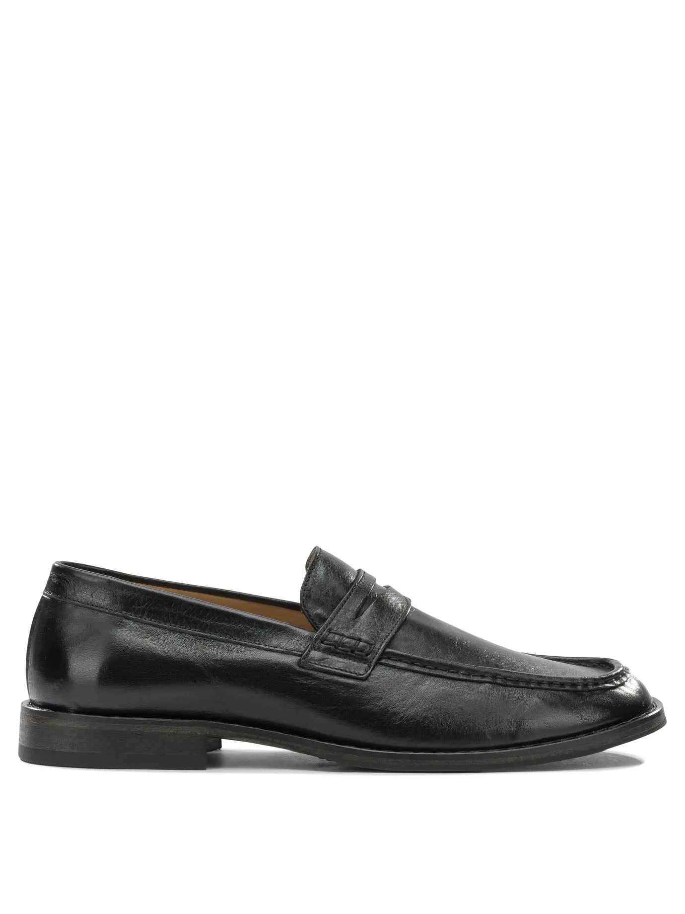 Loafers & Slippers Black sold by Wanan Luxury