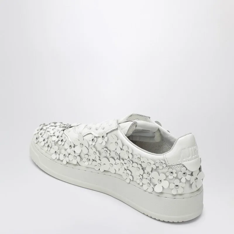 Sneaker Medalist Blooming In White Leather sold by Wanan Luxury product image thumbnail 2