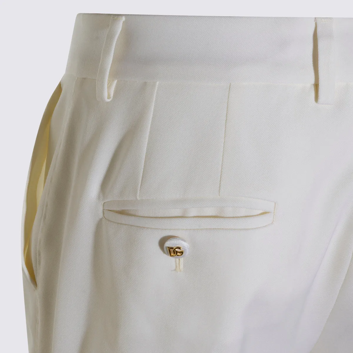 Trousers Chiari E Naturali sold by Wanan Luxury product image thumbnail 4