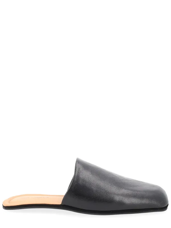 Slipper "Cigar" sold by Wanan Luxury