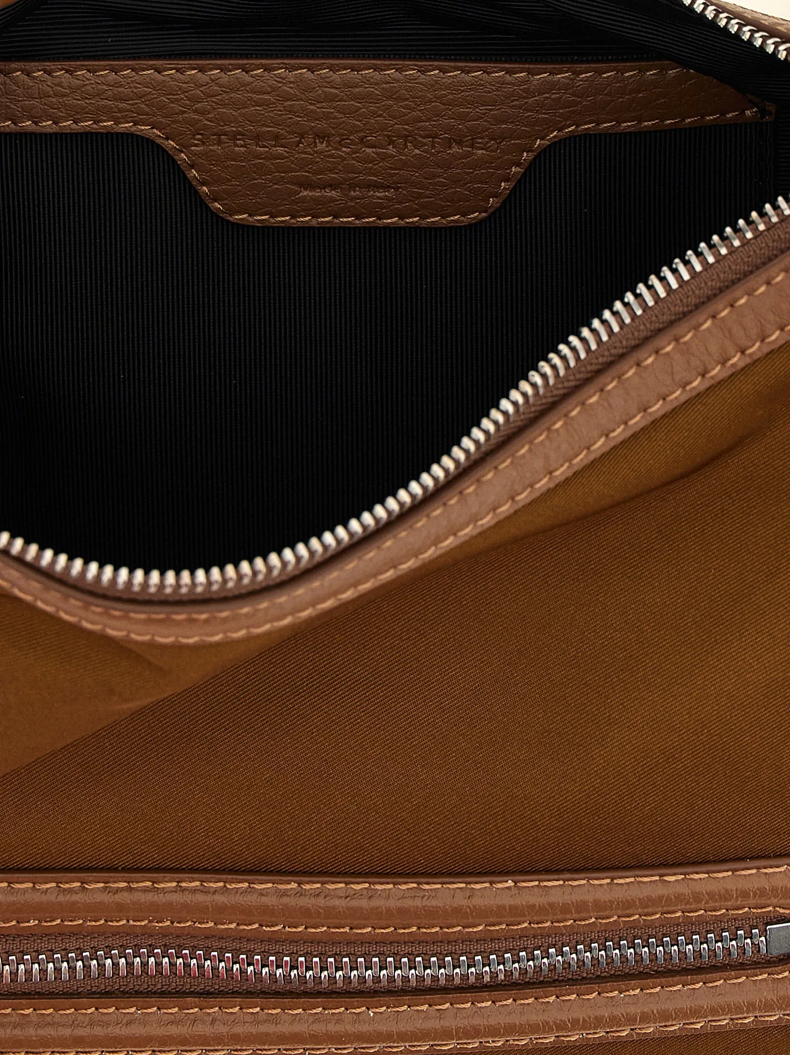 Dartmoor Crossbody Bags Brown sold by Wanan Luxury product image thumbnail 4