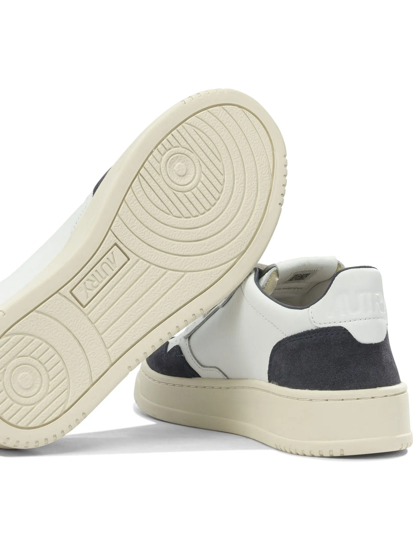 Medalist Low Sneakers & Slip-On Blue sold by Wanan Luxury product image thumbnail 5