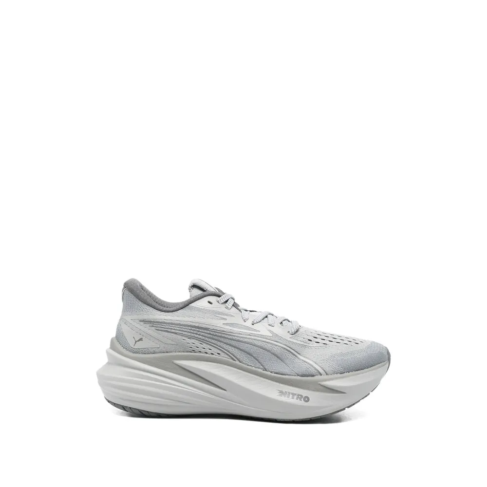 Sneakers sold by Wanan Luxury