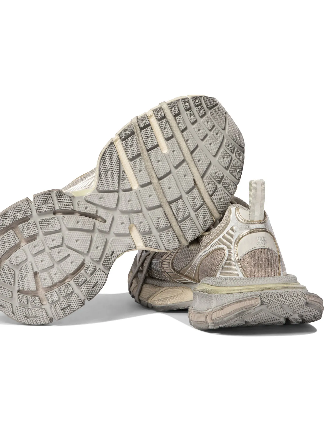 3xl Sneakers & Slip-On White sold by Wanan Luxury product image thumbnail 5