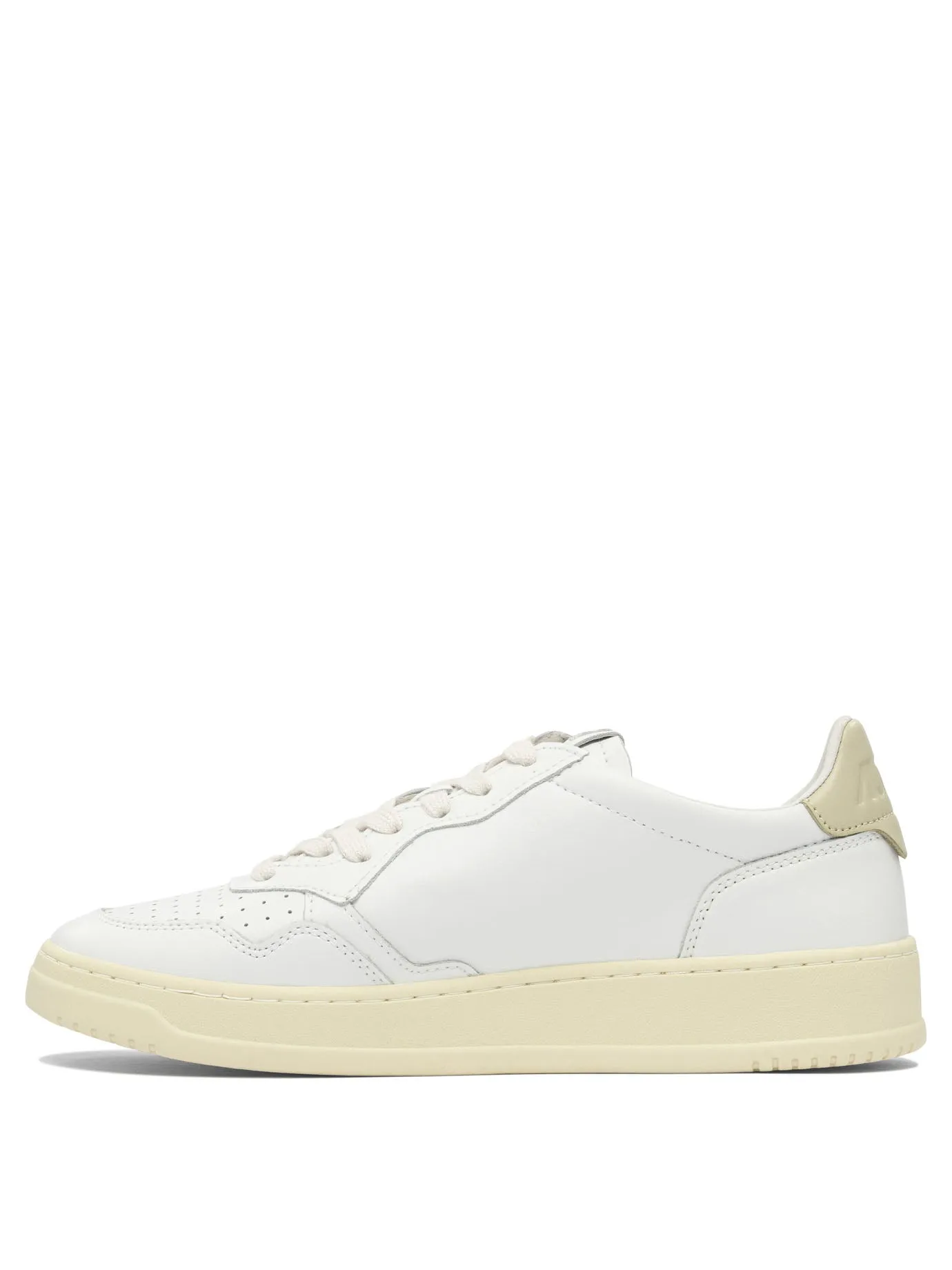 Medalist Low Sneakers & Slip-On White sold by Wanan Luxury product image thumbnail 3