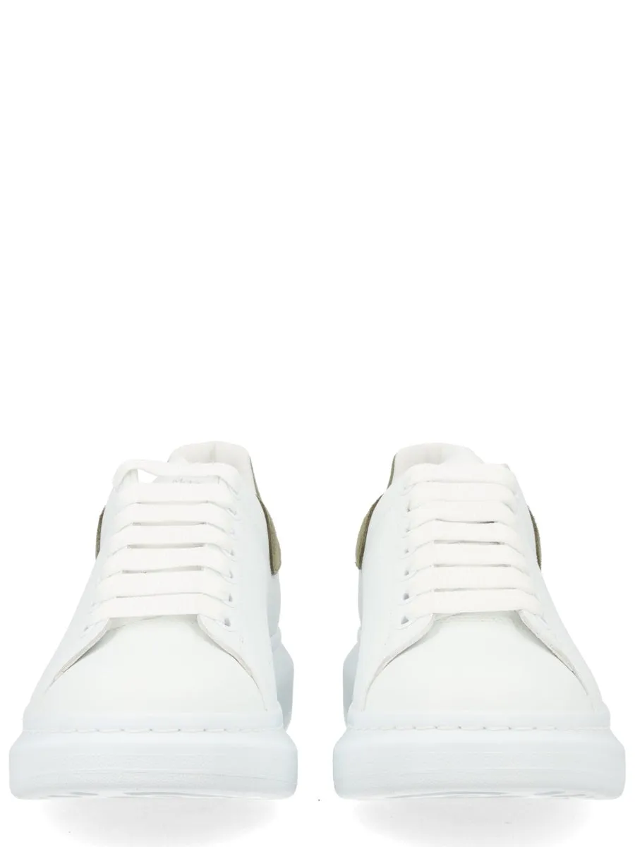 "Oversize" Sneaker sold by Wanan Luxury product image thumbnail 3