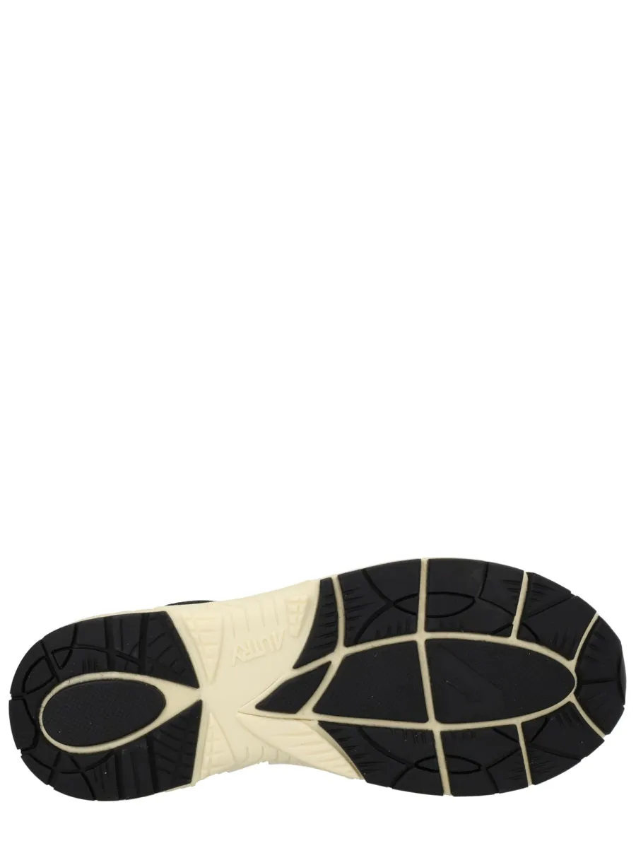 "Hyperway" Sneaker sold by Wanan Luxury product image thumbnail 5