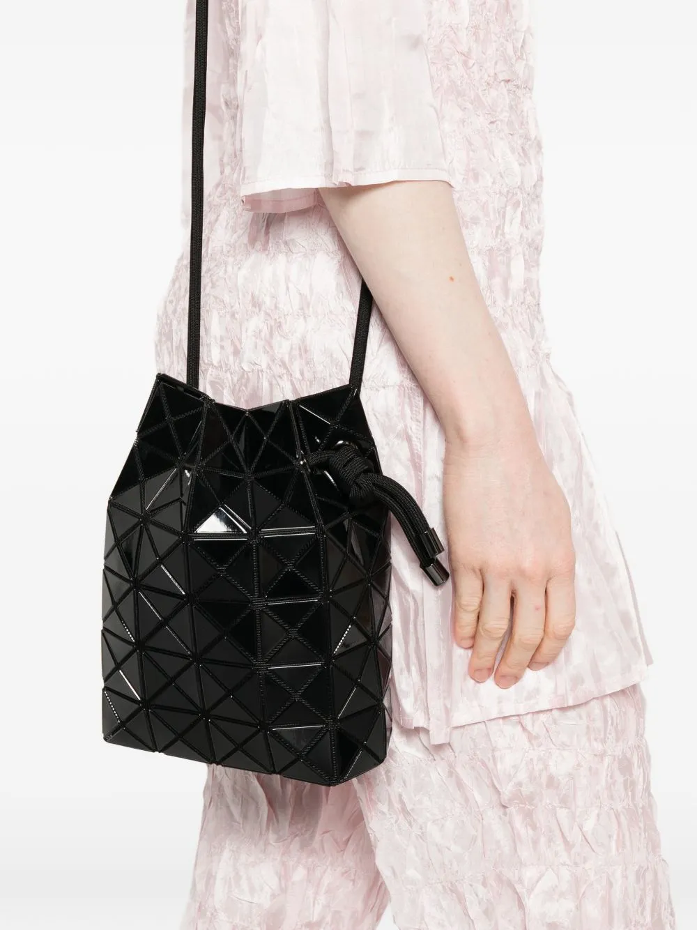 Wring Bucket Bag sold by Wanan Luxury product image thumbnail 3