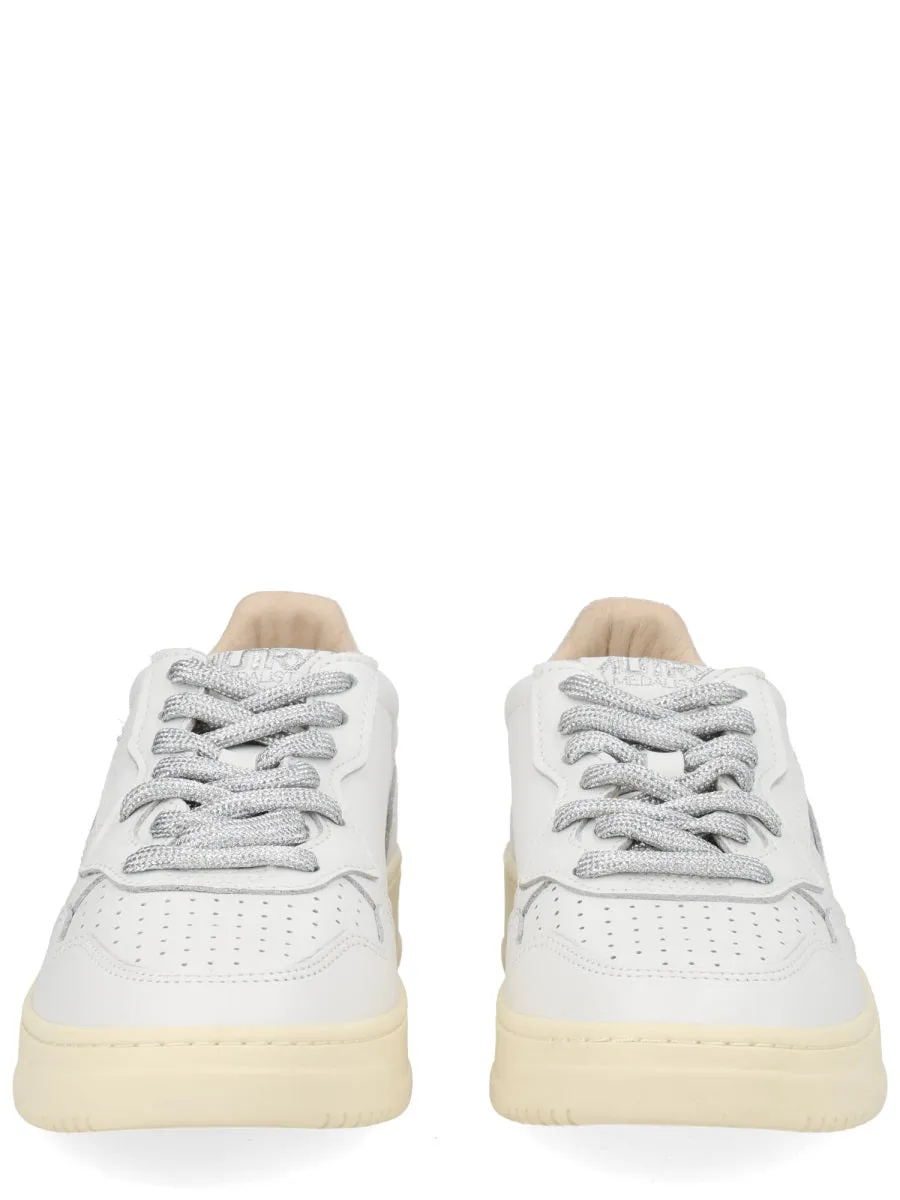"Medalist Low" Sneaker sold by Wanan Luxury product image thumbnail 3