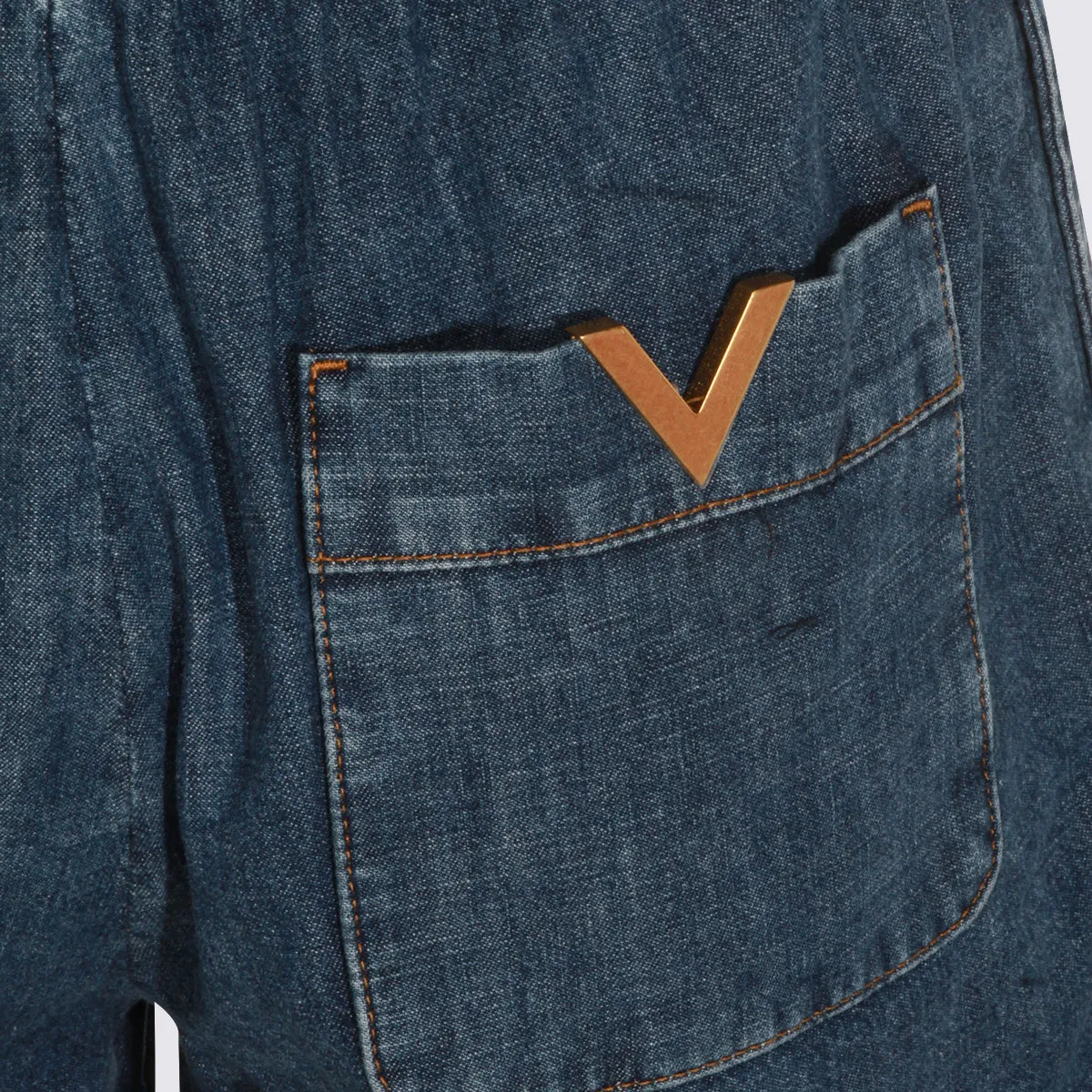 Shorts Medium Blue sold by Wanan Luxury product image thumbnail 3