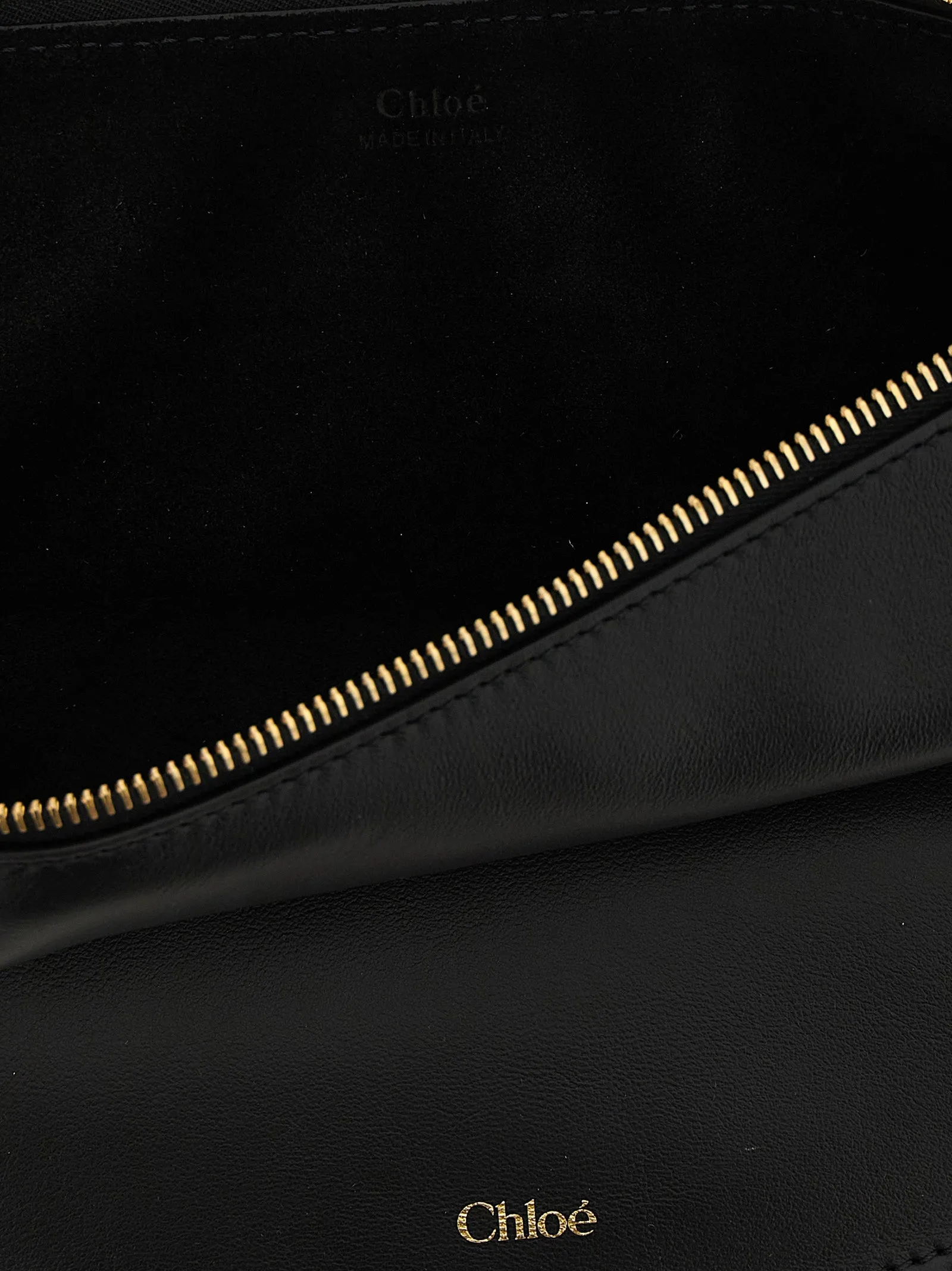 Chloé Icons Shoulder Bags Black sold by Wanan Luxury product image thumbnail 4
