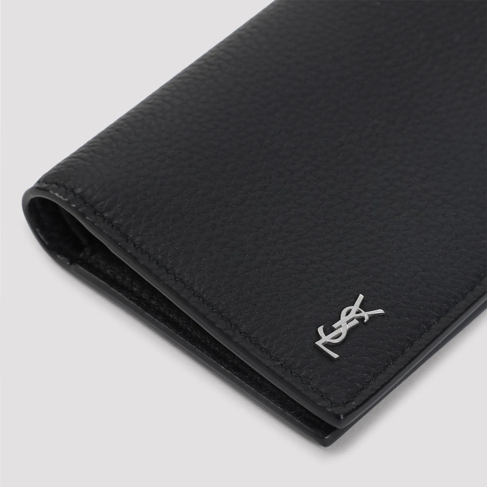 Wallet(Generic) Black sold by Wanan Luxury product image thumbnail 5