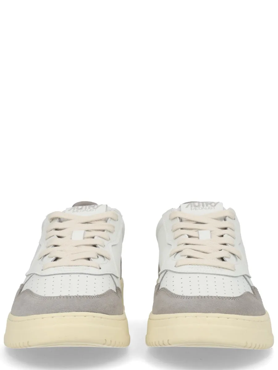 "Medalist Low" Sneaker sold by Wanan Luxury product image thumbnail 3