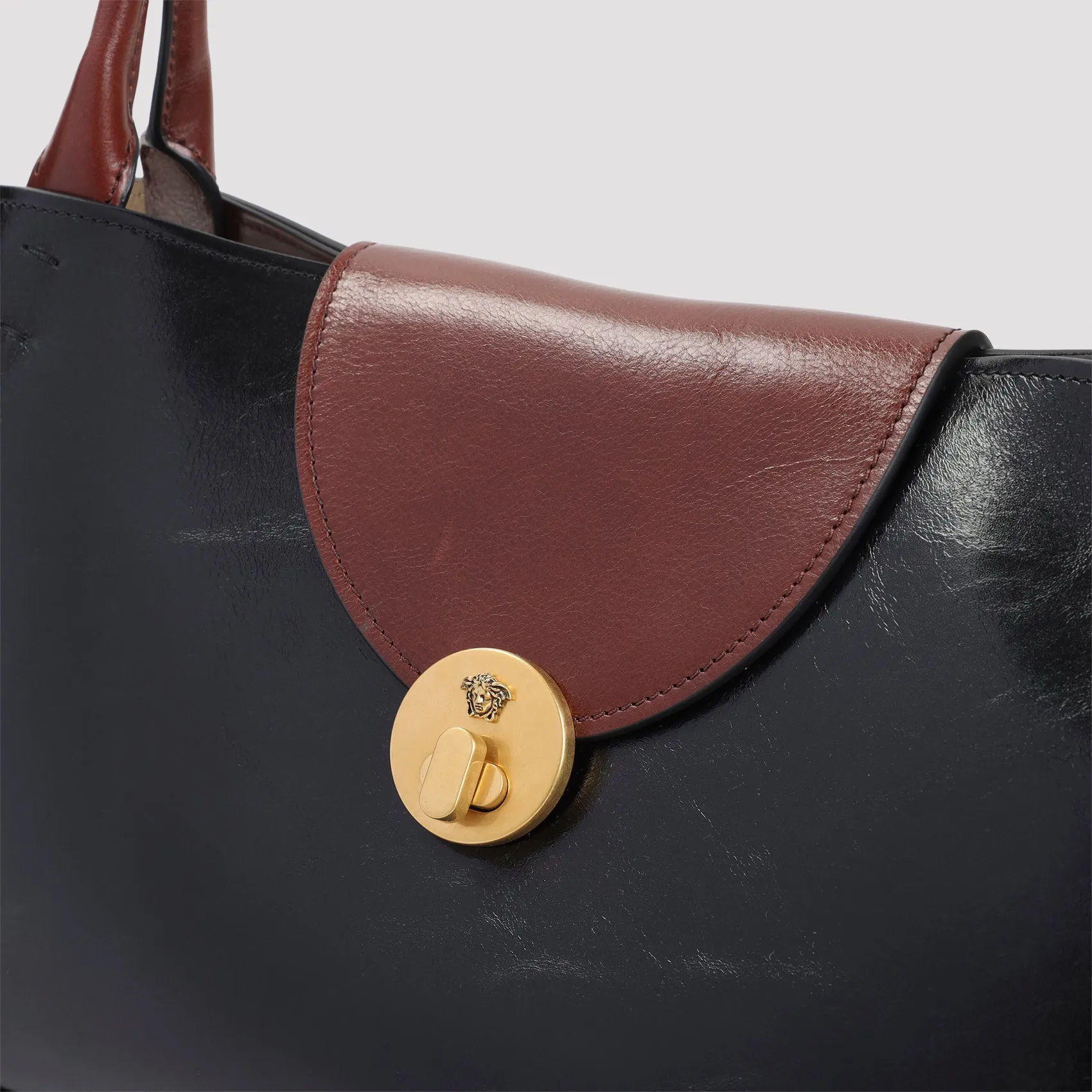 Shoulder Bags Black sold by Wanan Luxury product image thumbnail 4