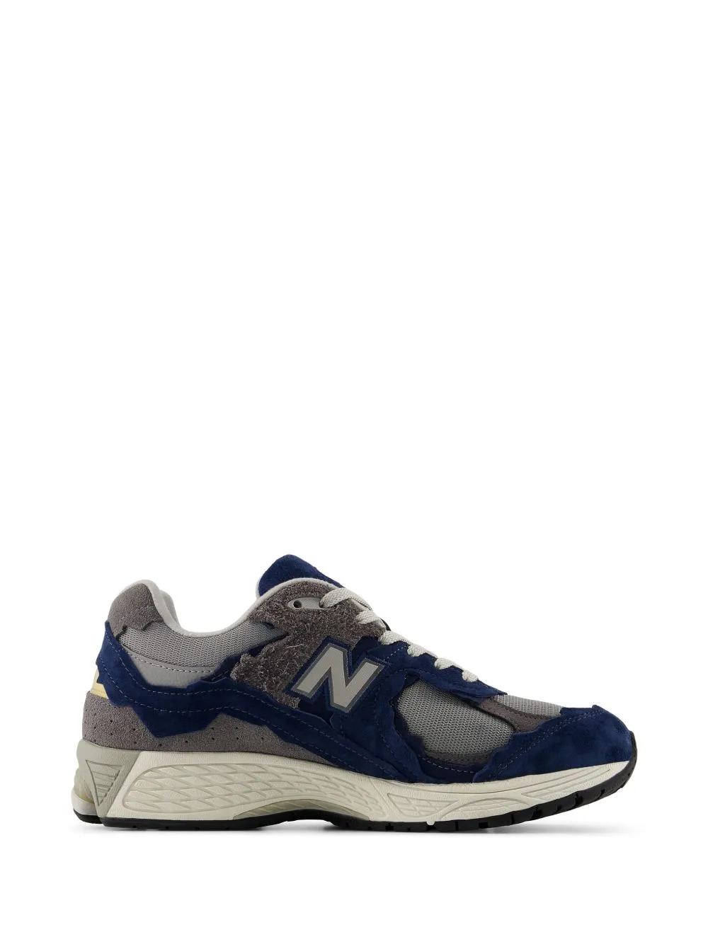 2002 Sneakers sold by Wanan Luxury product image thumbnail 4