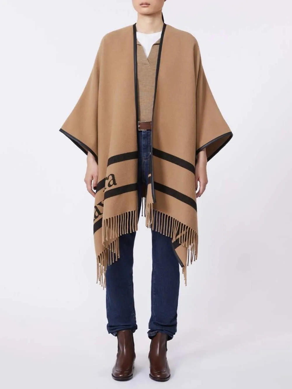 Poncho In Lana Jacquard - Cammello sold by Wanan Luxury product image thumbnail 3