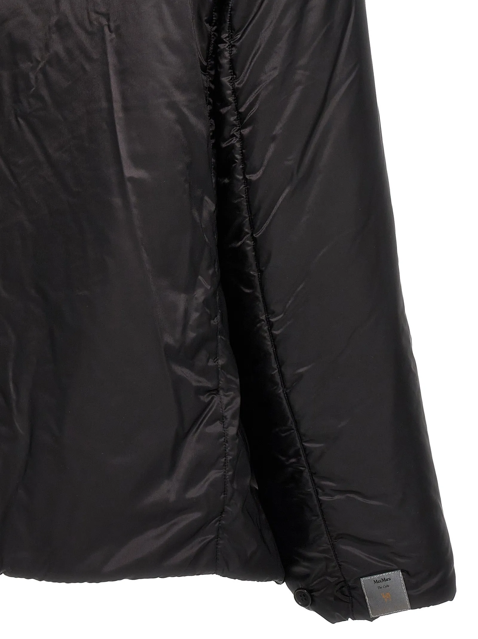 Greenh Puffer Jackets Black sold by Wanan Luxury product image thumbnail 4