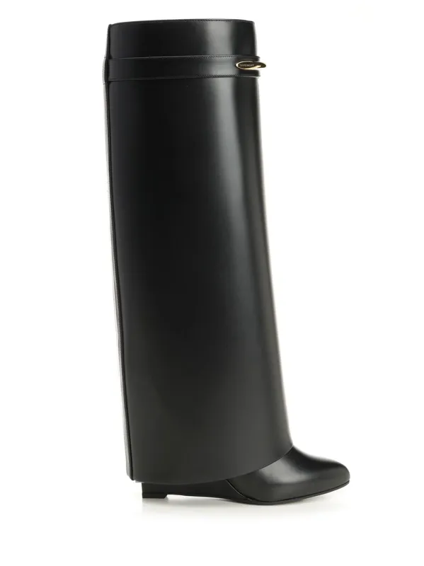 Shark Pinch Boots Black made by Givenchy