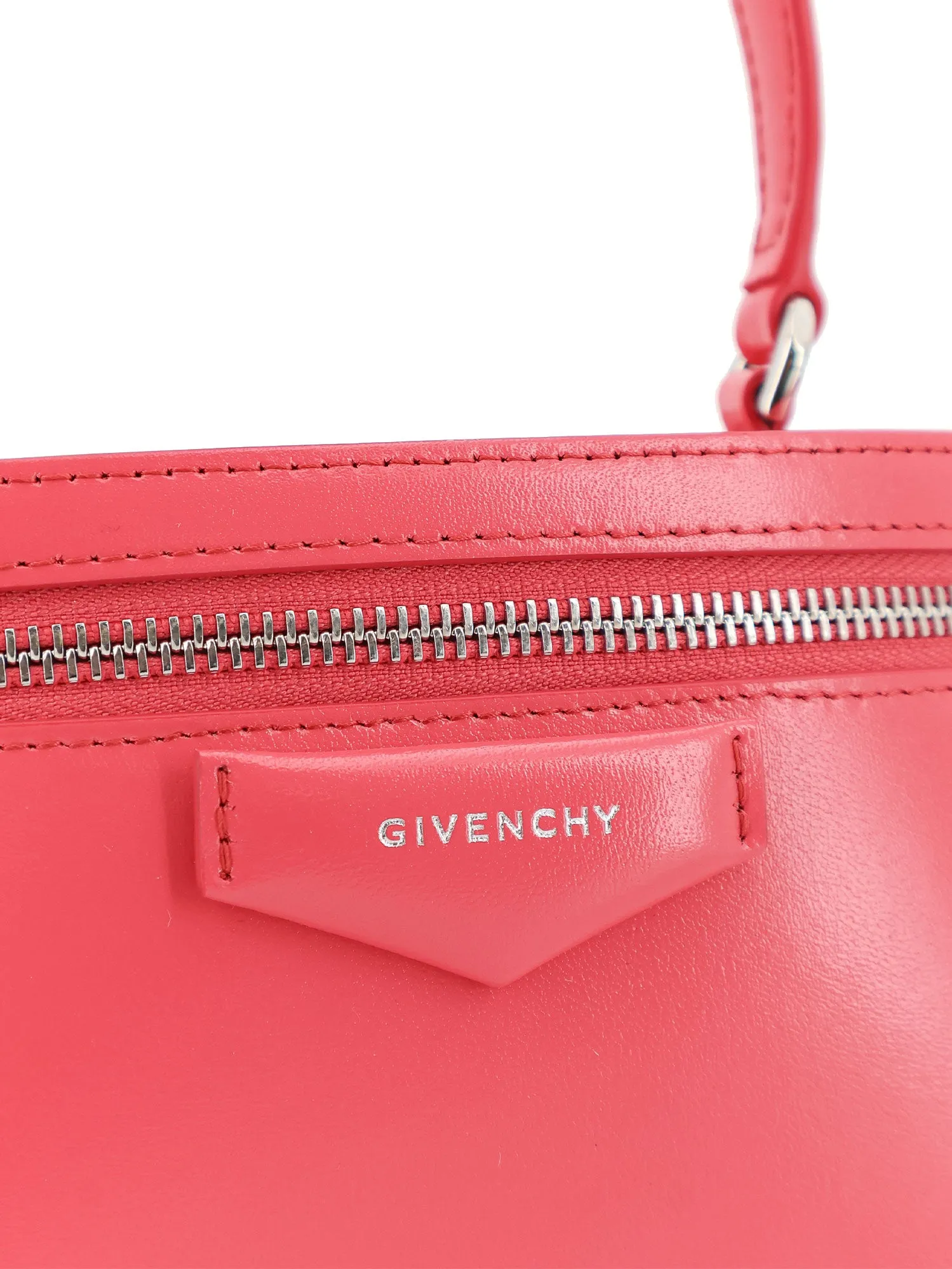 Antigona Vanity Bag Leather Crossbody Bag sold by Wanan Luxury product image thumbnail 5