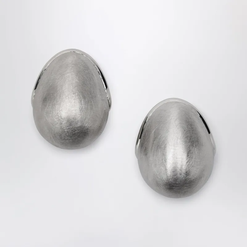 Raisin-Shaped Grape Earrings In Silver-Plated Copper made by Jacquemus