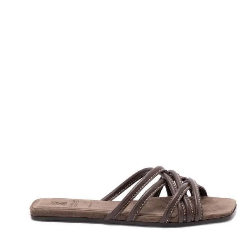 Flat Shoes Brown made by Brunello Cucinelli