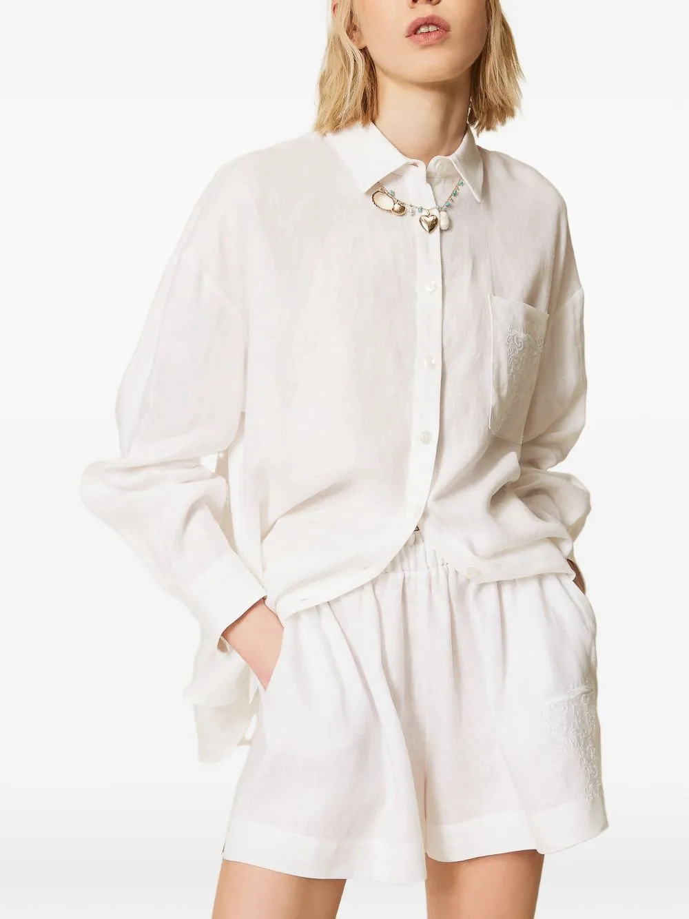 Shorts Chiari E Naturali sold by Wanan Luxury product image thumbnail 2