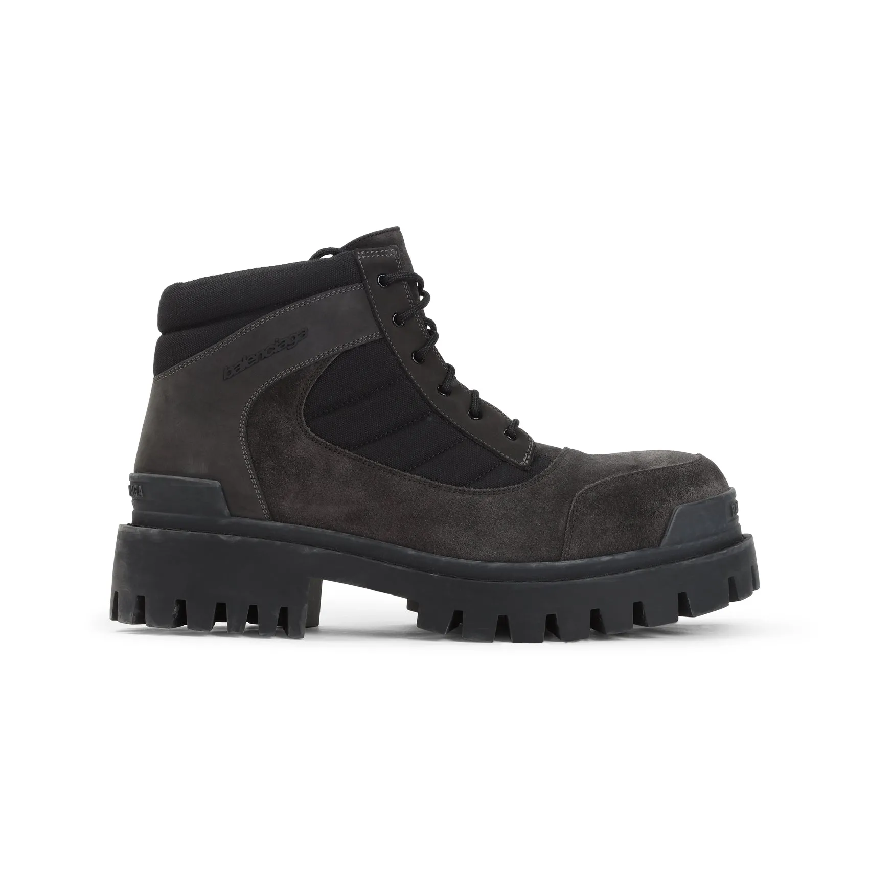 Boots Black sold by Wanan Luxury