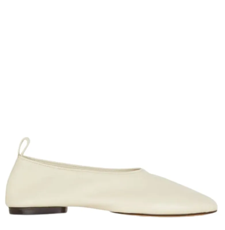 Flat Shoes Light And Natural made by Wanan Luxury