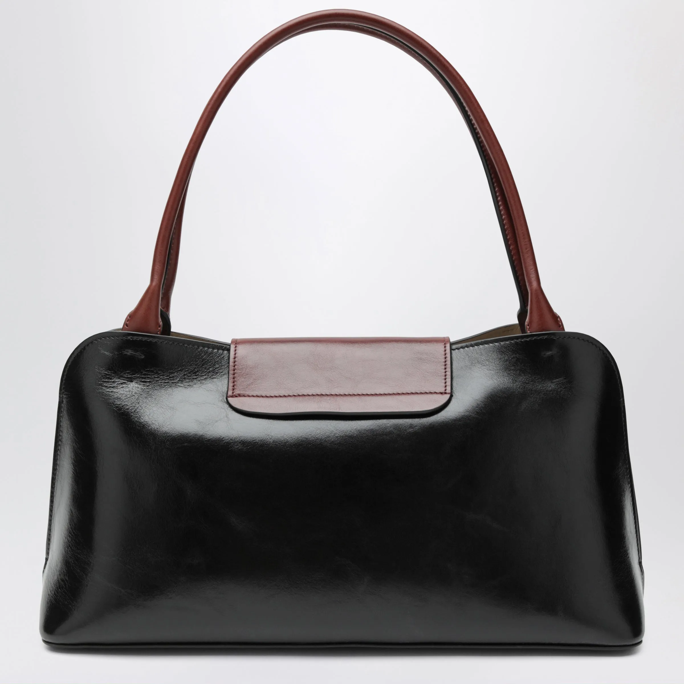 Vivian East/West Leather Bag sold by Wanan Luxury product image thumbnail 2