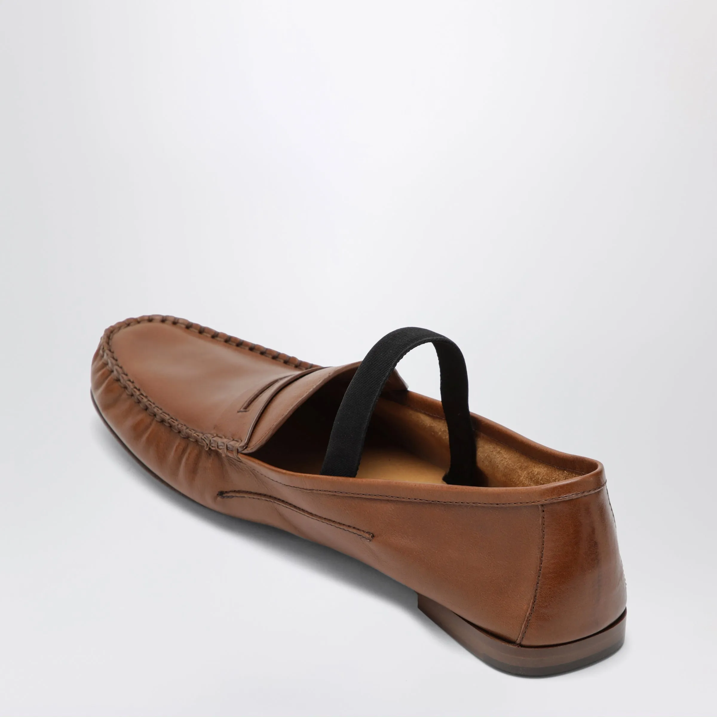 Brown Guanto Loafers In Calf Leather sold by Wanan Luxury product image thumbnail 2