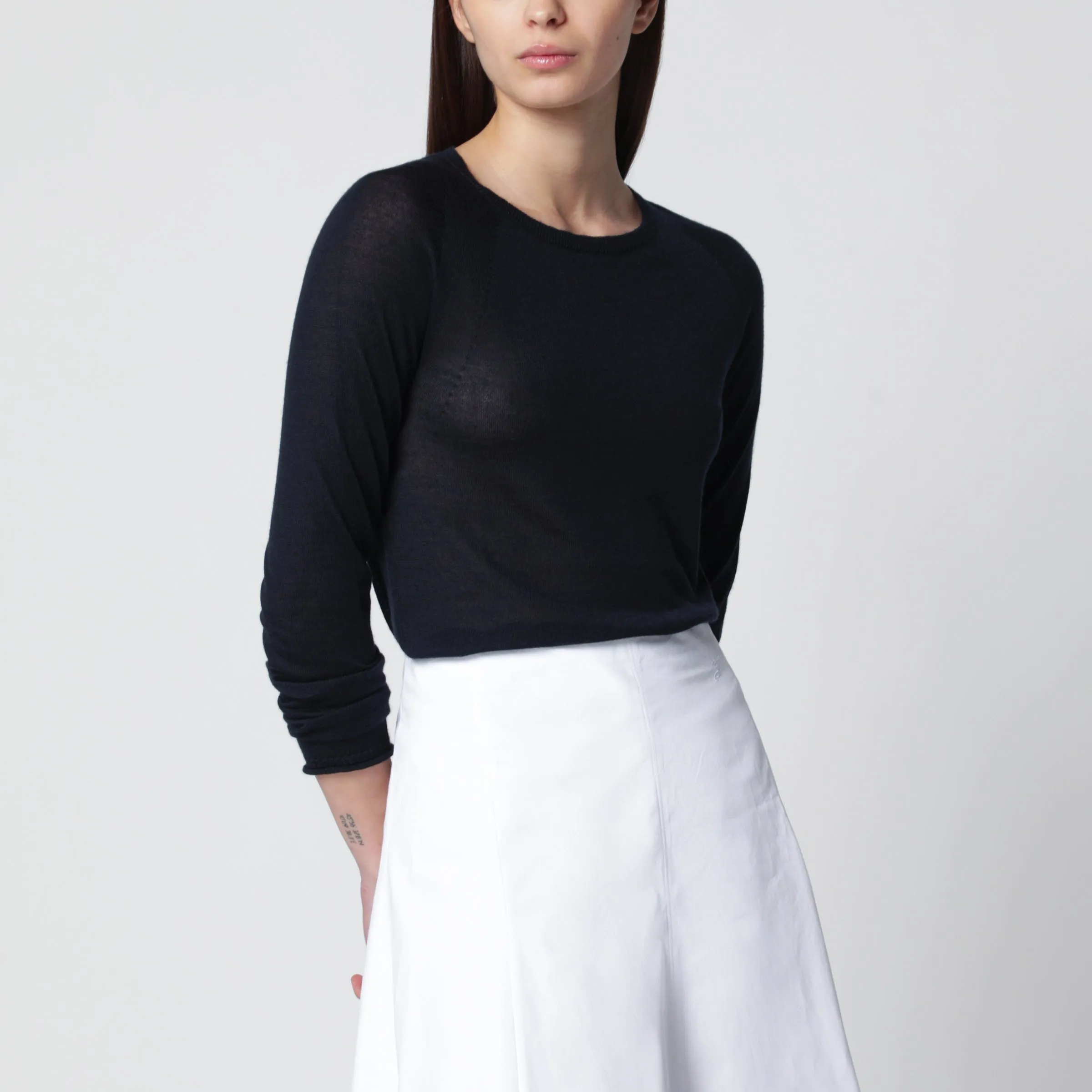 Navy Blue Crewneck Sweater In Cashmere And Silk sold by Wanan Luxury