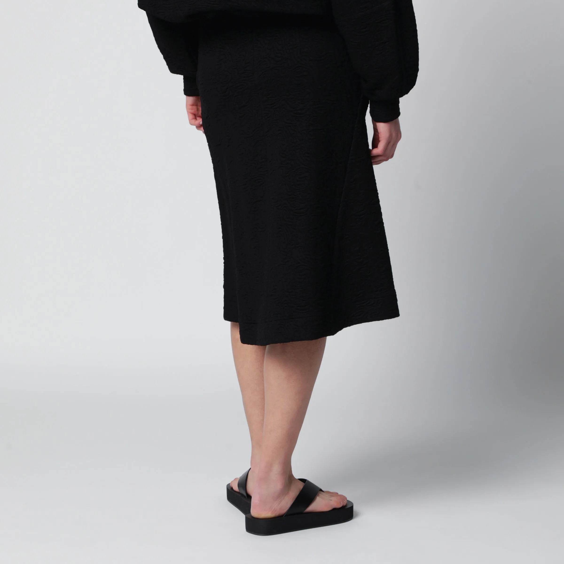 Black Viscose-Blend Skirt sold by Wanan Luxury product image thumbnail 2