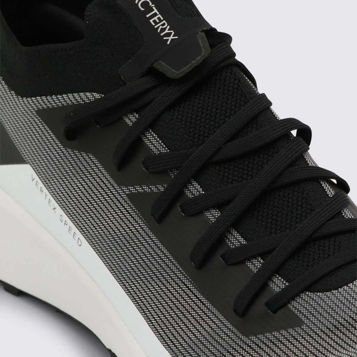 Sneakers Black/Arctic Silk sold by Wanan Luxury product image thumbnail 4