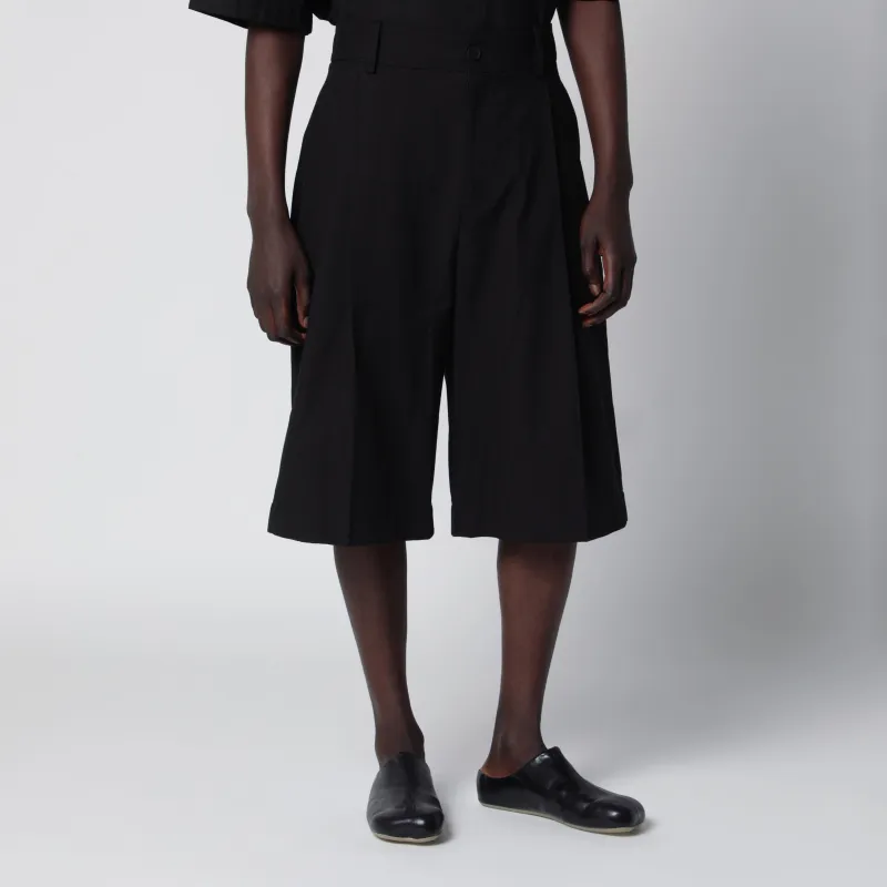 Fowld Shorts In Cotton Blend Black made by Studio Nicholson