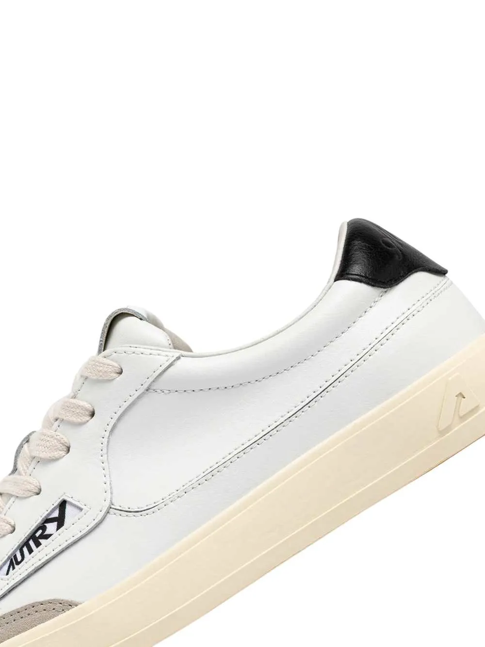 Windscape Low Leather Sneakers In Black And White sold by Wanan Luxury product image thumbnail 5