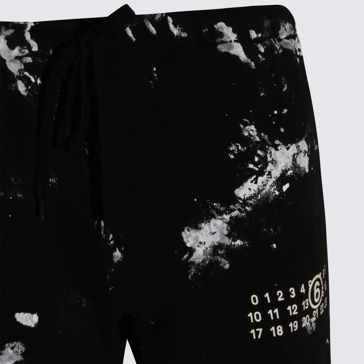 Trousers Black sold by Wanan Luxury product image thumbnail 3