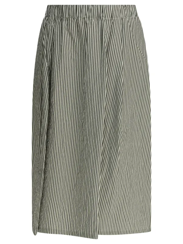 Skirts Black made by A Punto B